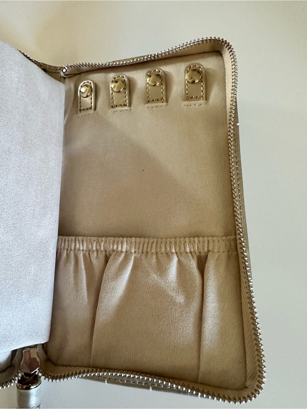 WOLF Zip-Around Travel Jewelry Case in Gold with Tassel - Picture 5 of 10